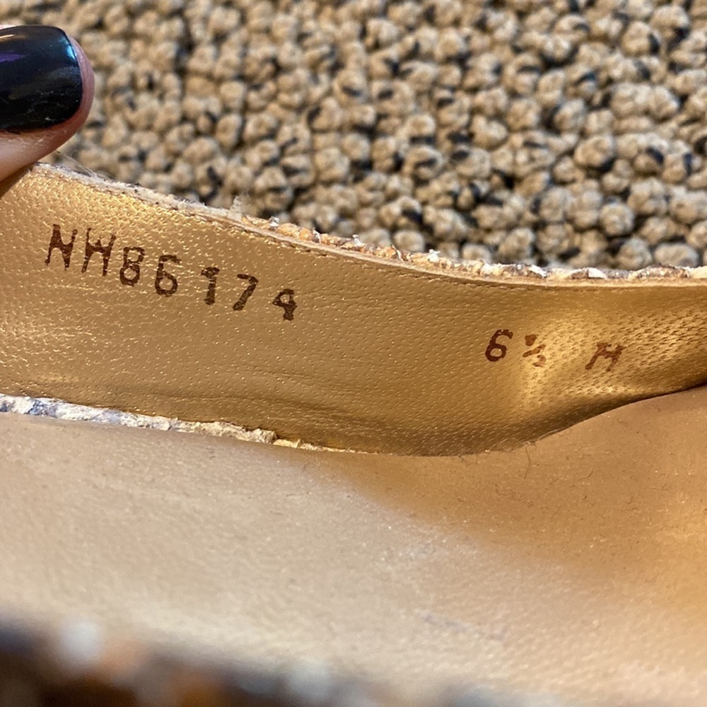Stuart Weitzman Snakeskin Wedge Slingback Sandals Size 6.5- Like New - Picture 7 of 9